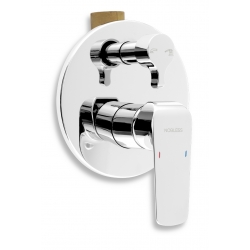 Vaňová a sprchová podomietková batéria s prepínačom