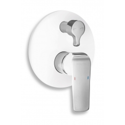 Vaňová a sprchová podomietková batéria s prepínačom